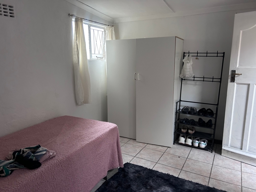 9 Bedroom Property for Sale in Quigney Eastern Cape